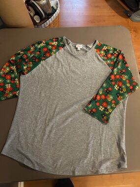 LuLaRoe Randy three quarter sleeve top